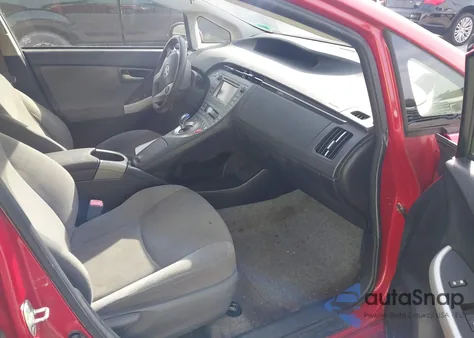 2013 Toyota Prius z USA, uszkodzony, nr VIN JTDKN3DU9D5632884